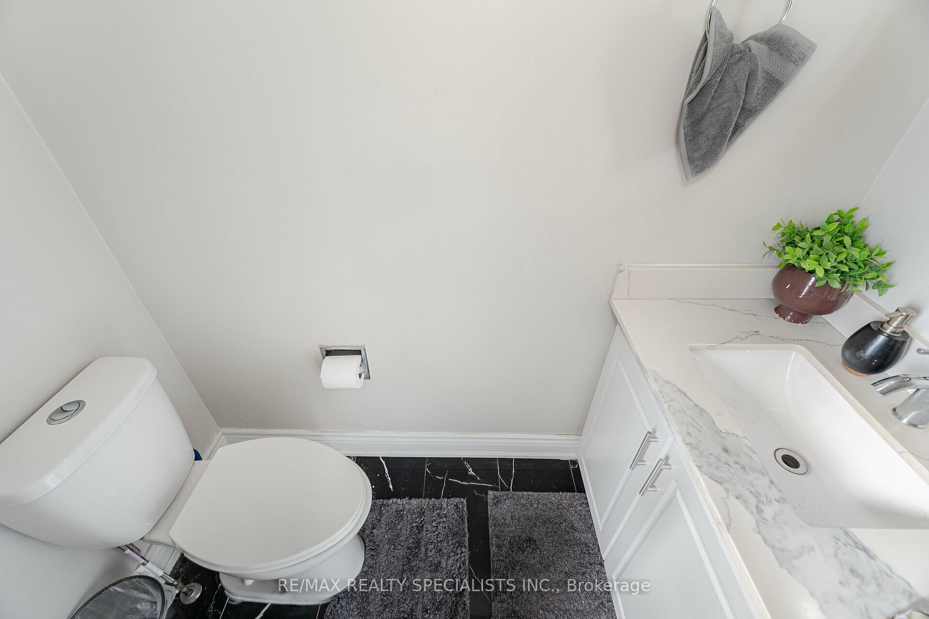 106 Horton Cres