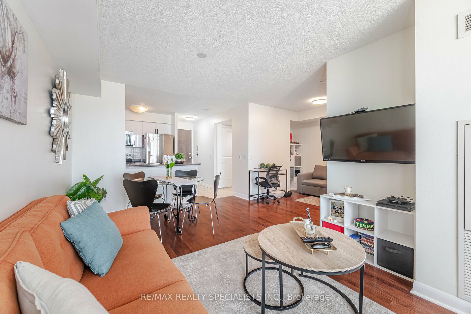 235 Sherway Gardens Rd, #1609