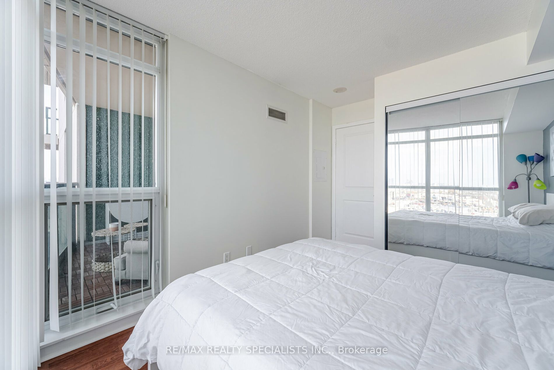 235 Sherway Gardens Rd, #1609