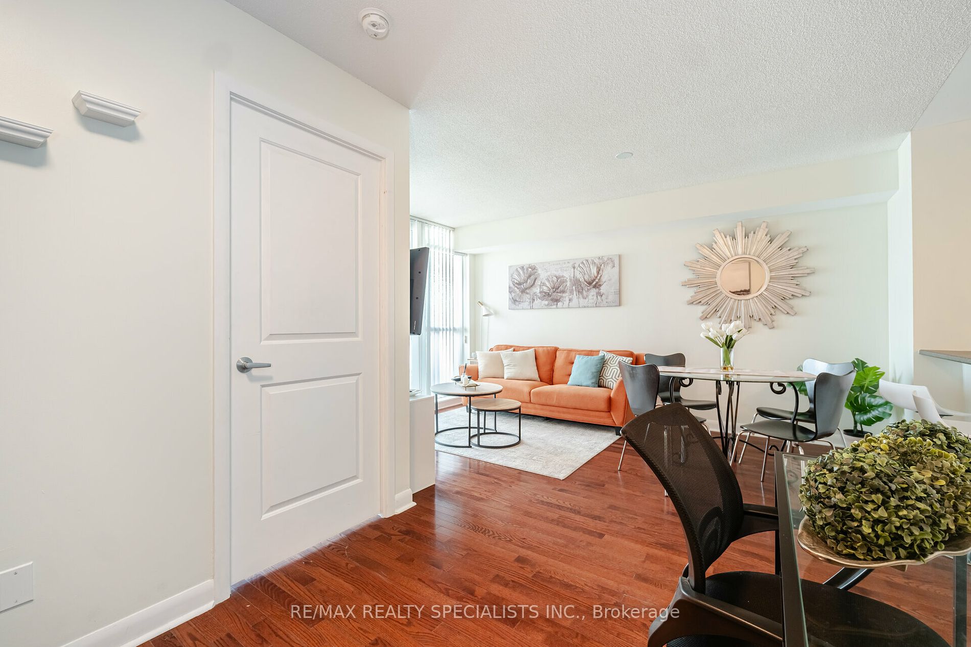 235 Sherway Gardens Rd, #1609