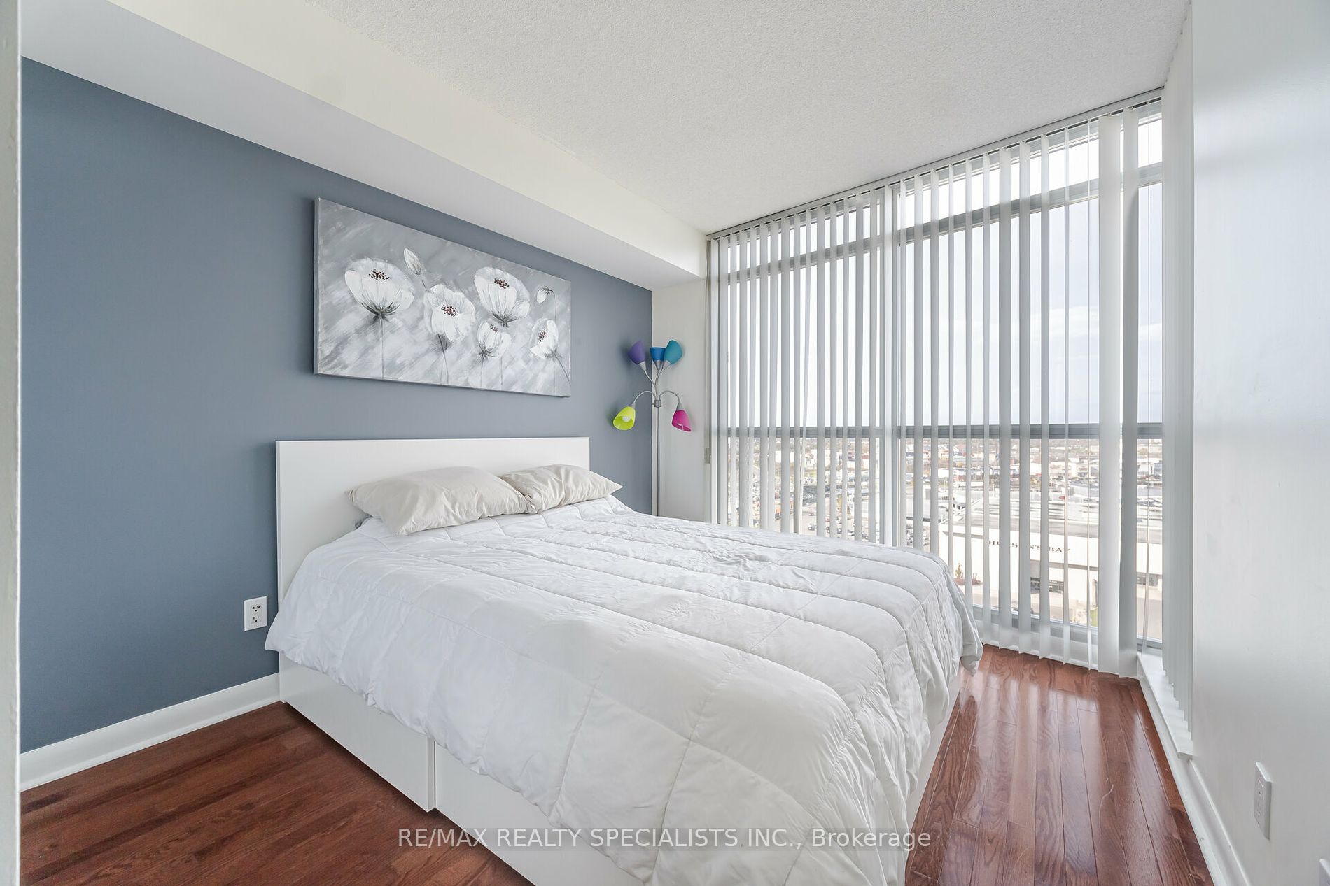 235 Sherway Gardens Rd, #1609
