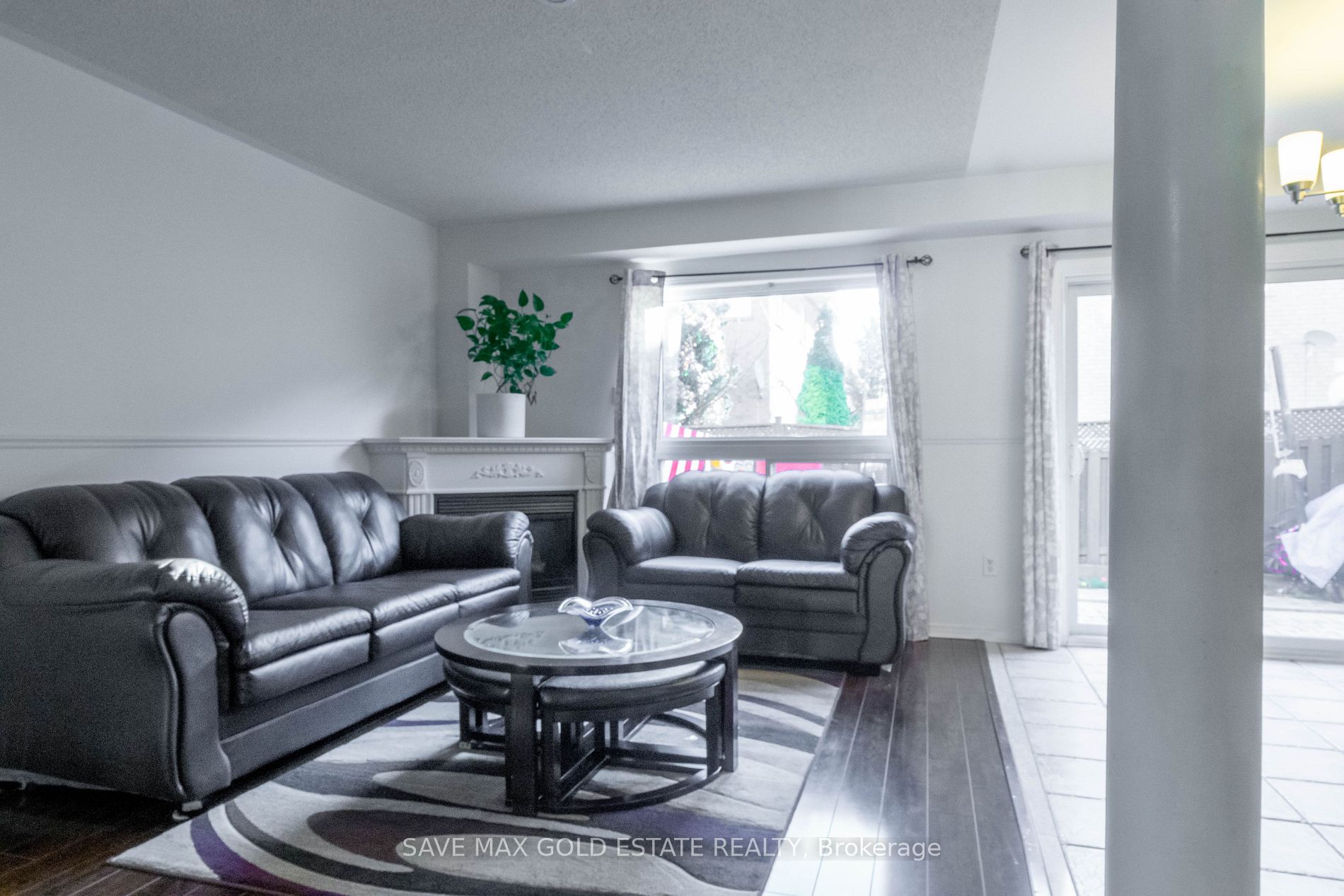 75 Saintsbury Cres