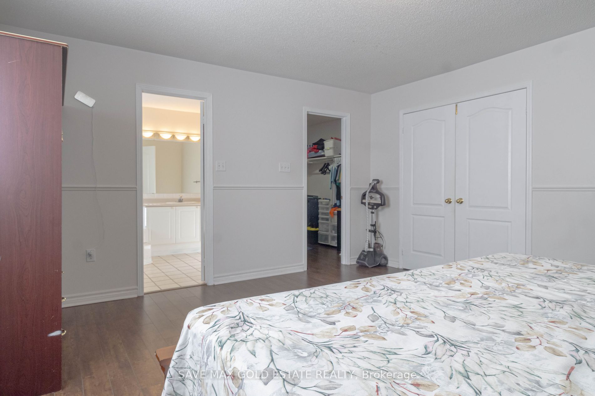 75 Saintsbury Cres