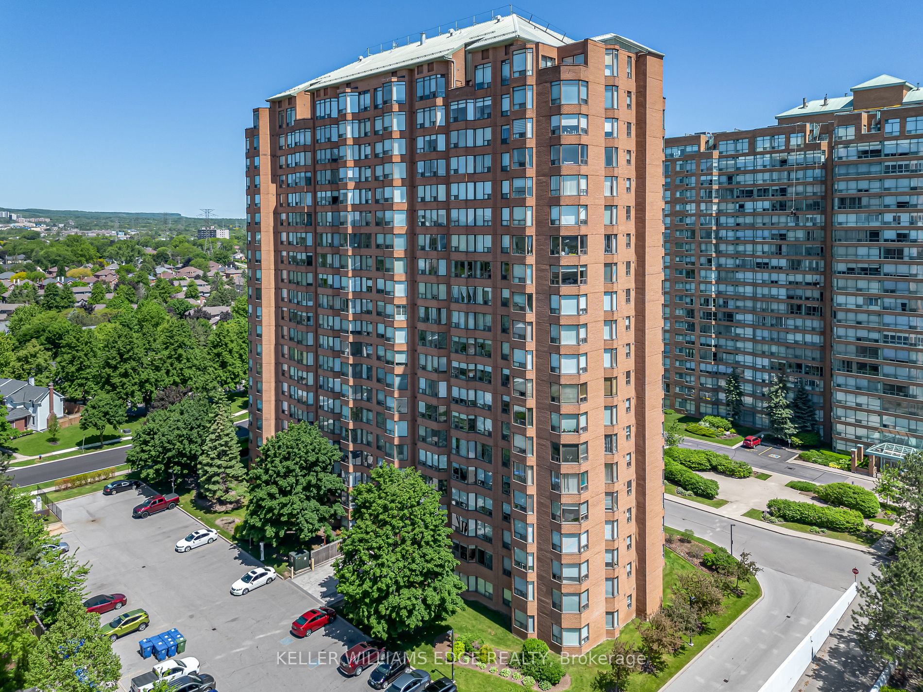 1270 Maple Crossing Blvd, #1702