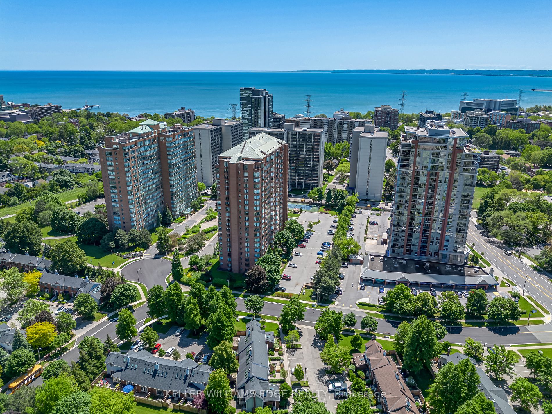 1270 Maple Crossing Blvd, #1702