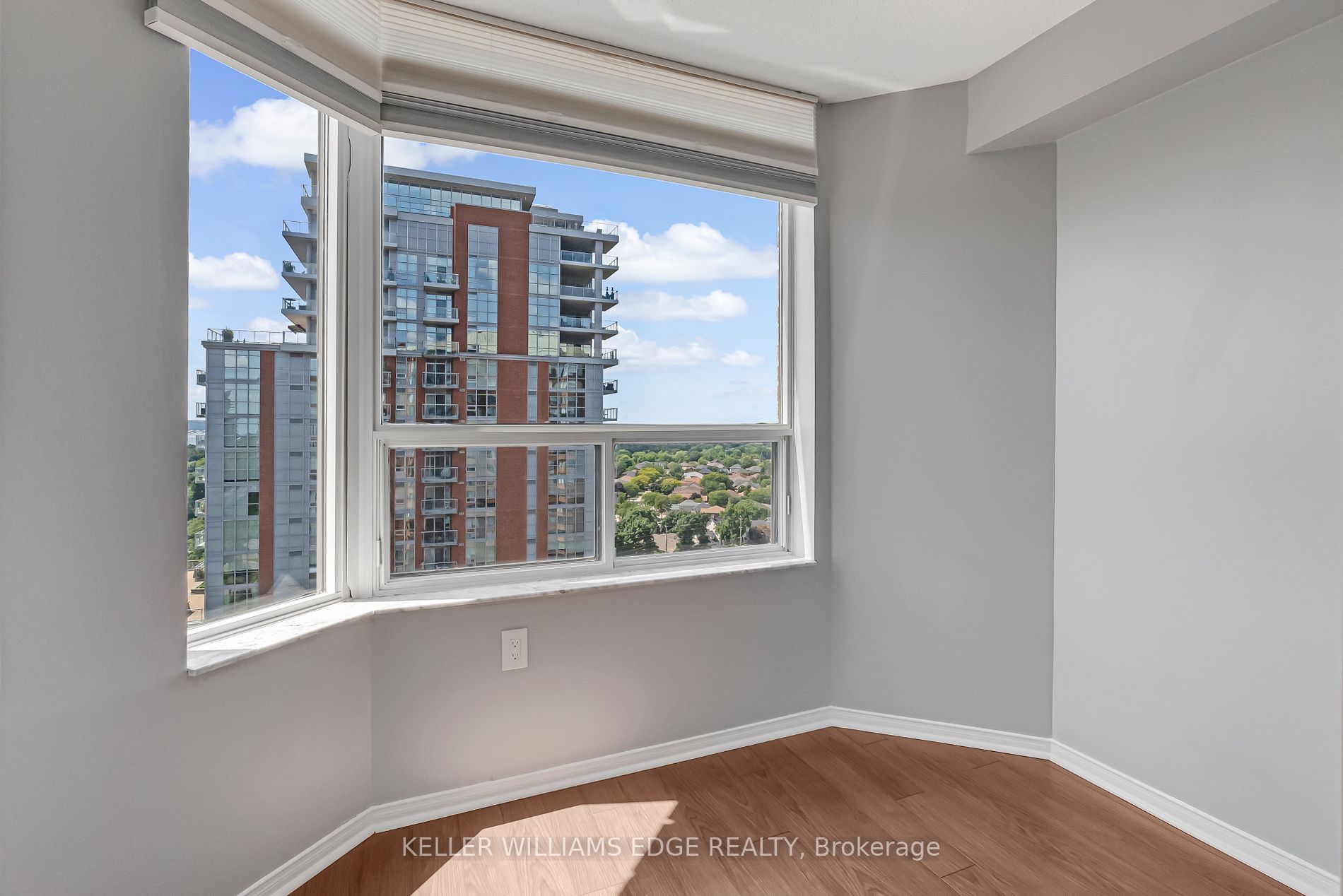 1270 Maple Crossing Blvd, #1702