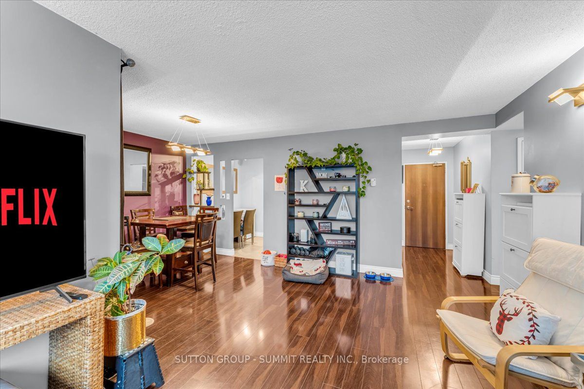 2556 ARGYLE Rd, #206