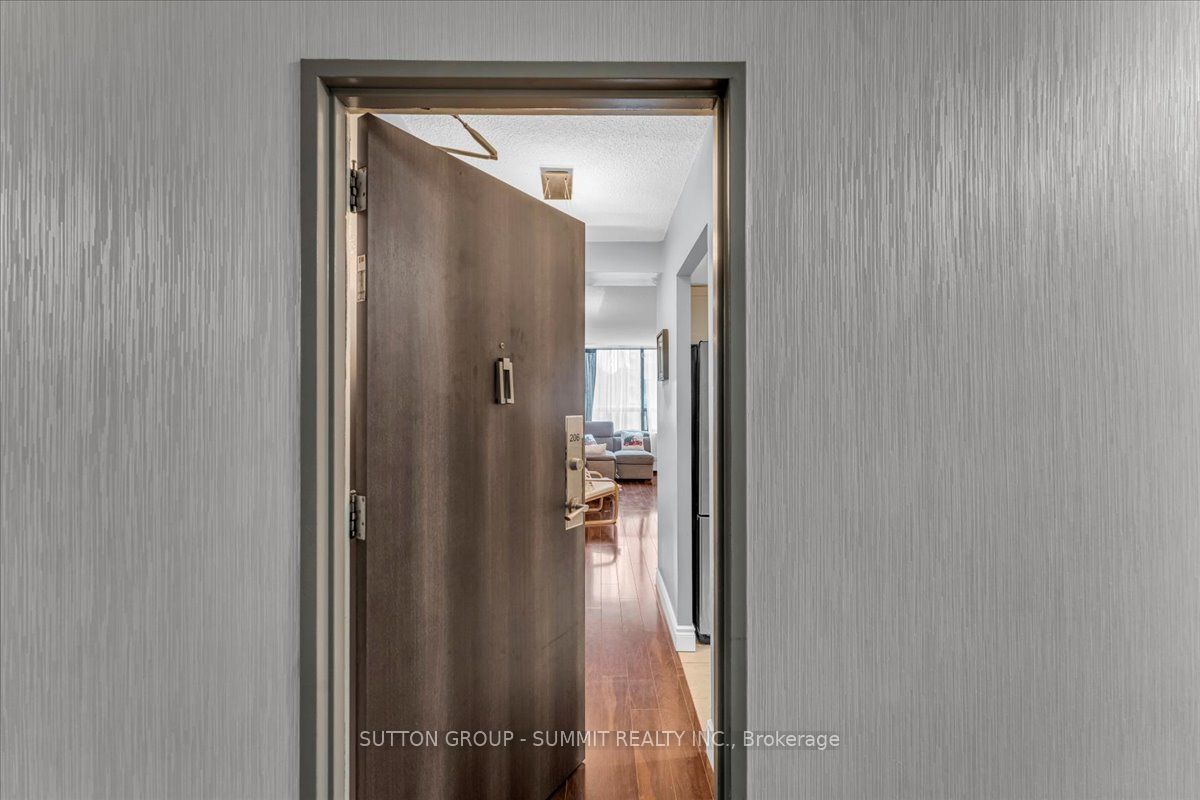 2556 ARGYLE Rd, #206