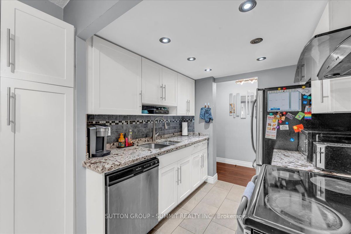 2556 ARGYLE Rd, #206