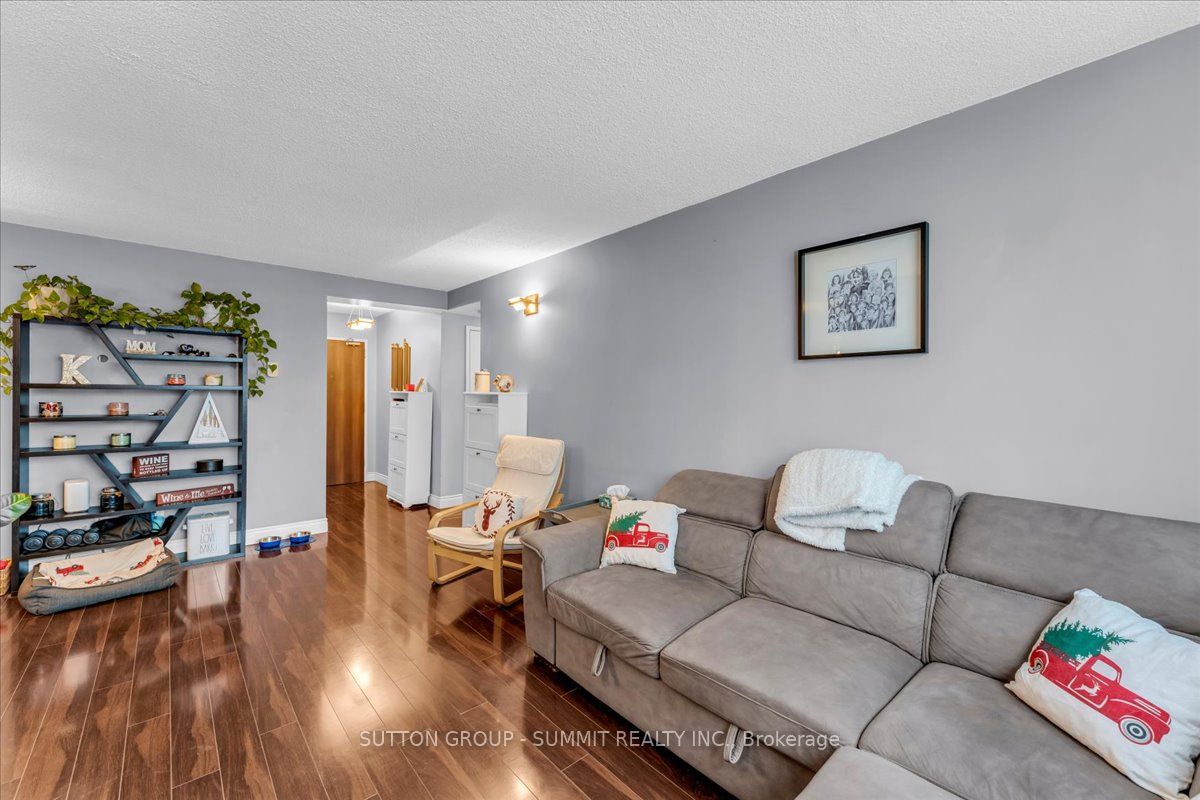 2556 ARGYLE Rd, #206