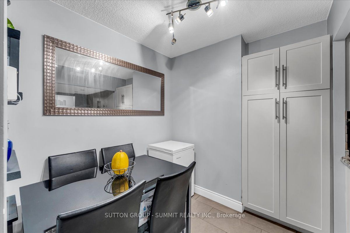 2556 ARGYLE Rd, #206