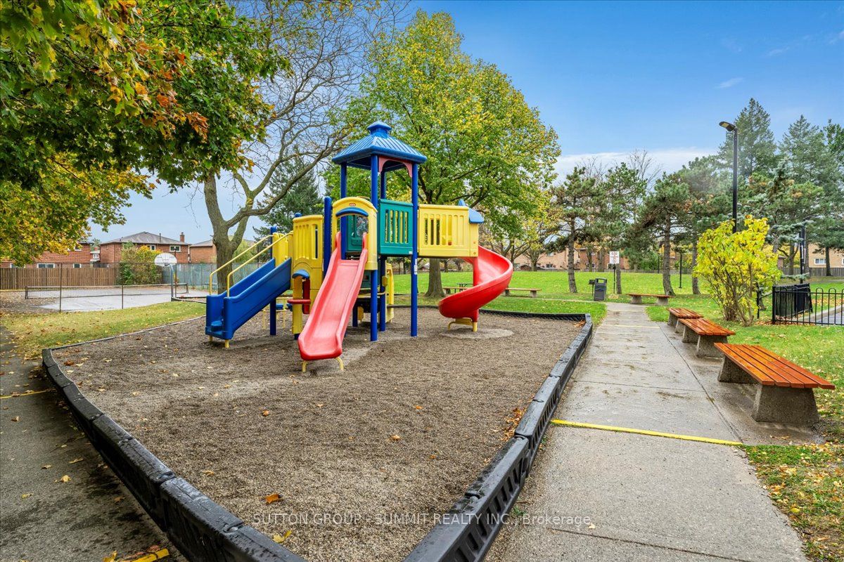 2556 ARGYLE Rd, #206