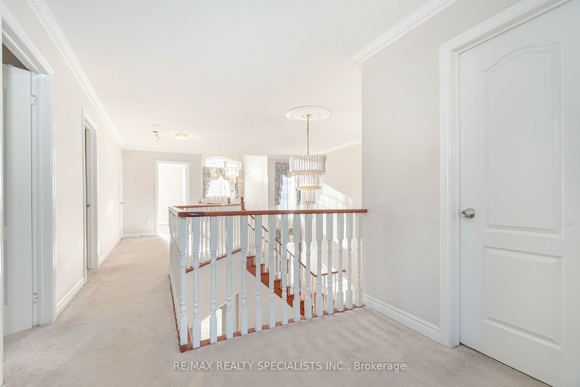 9 Whitewash Way