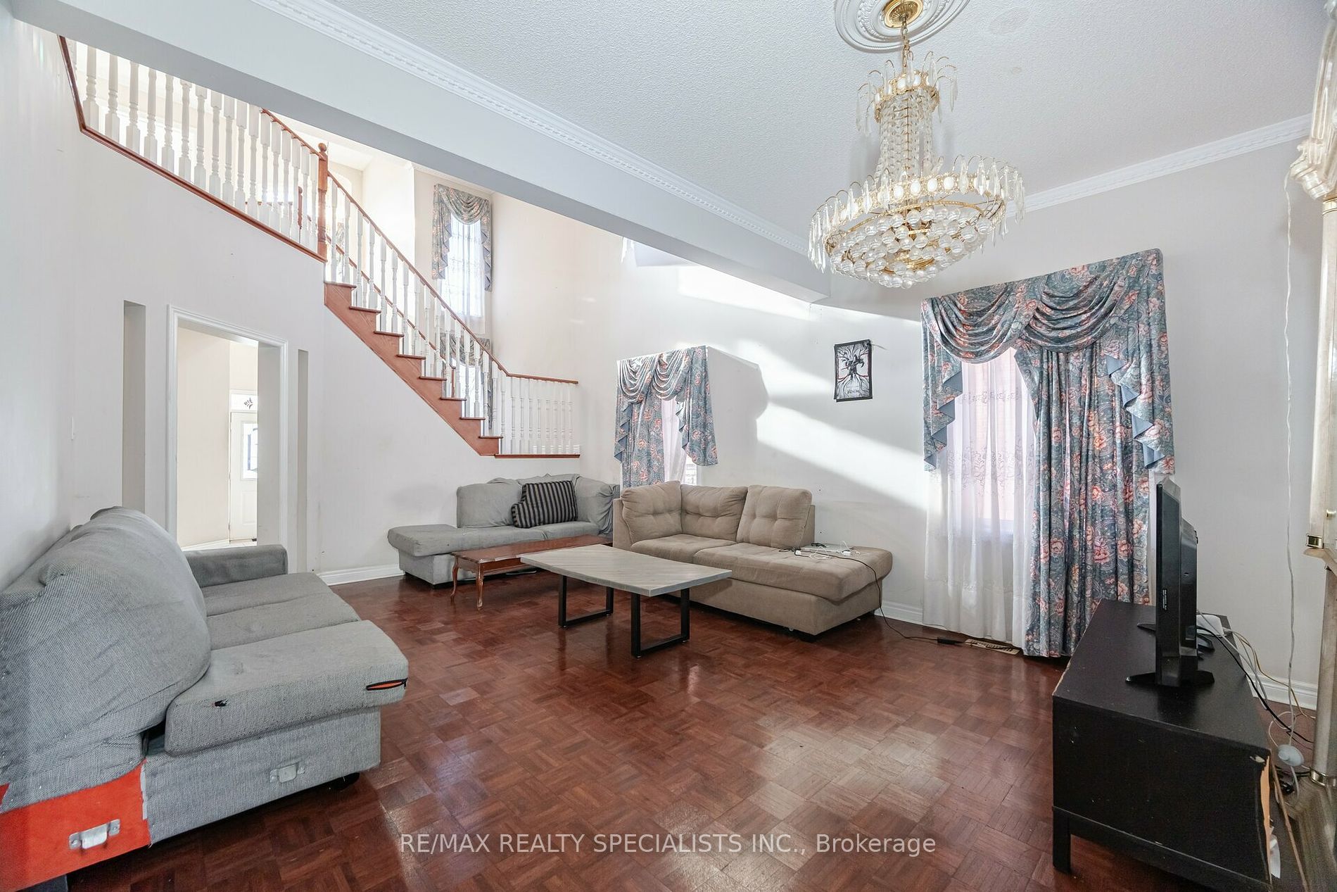 9 Whitewash Way