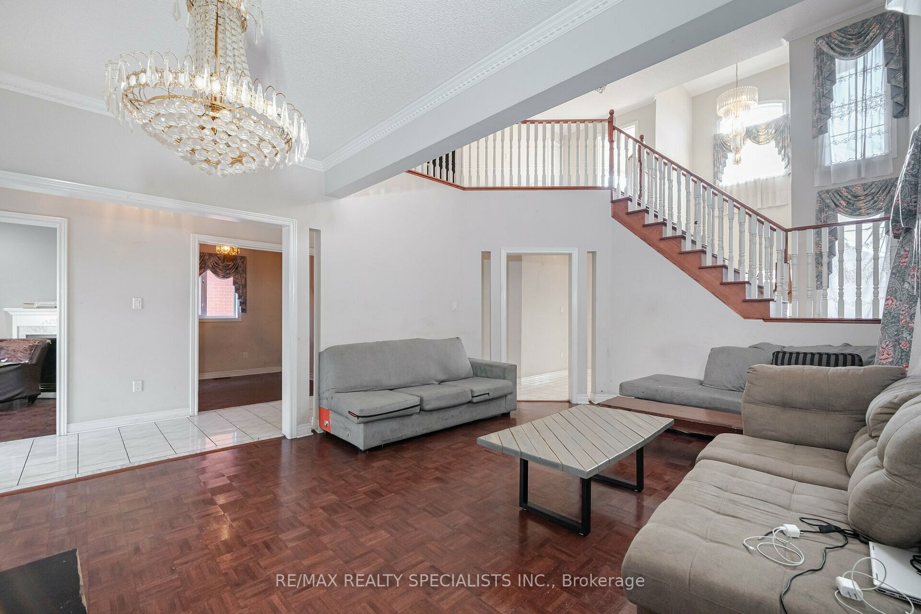 9 Whitewash Way