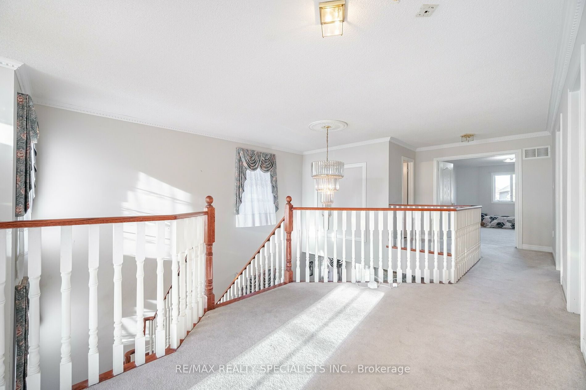 9 Whitewash Way
