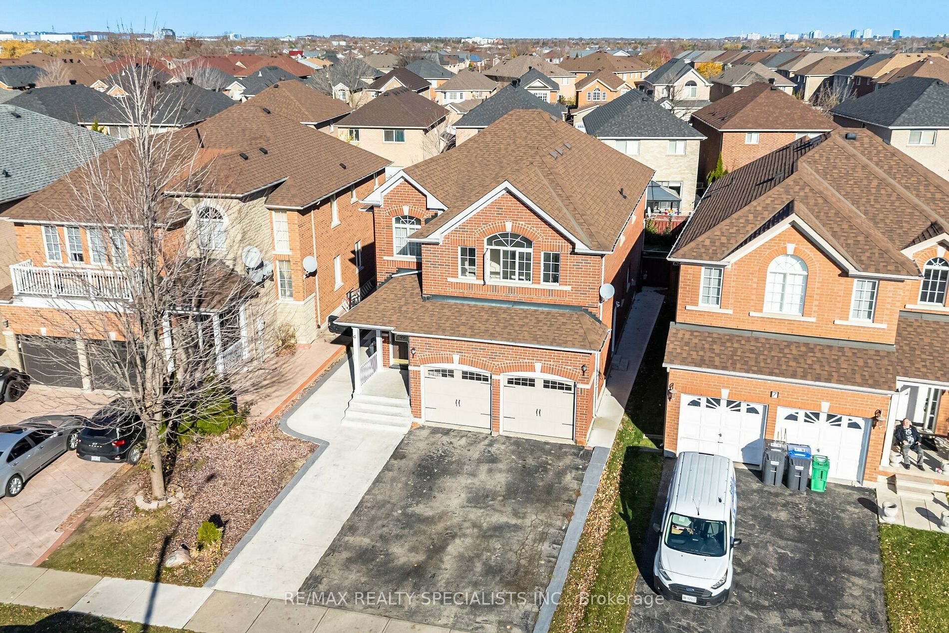 9 Whitewash Way