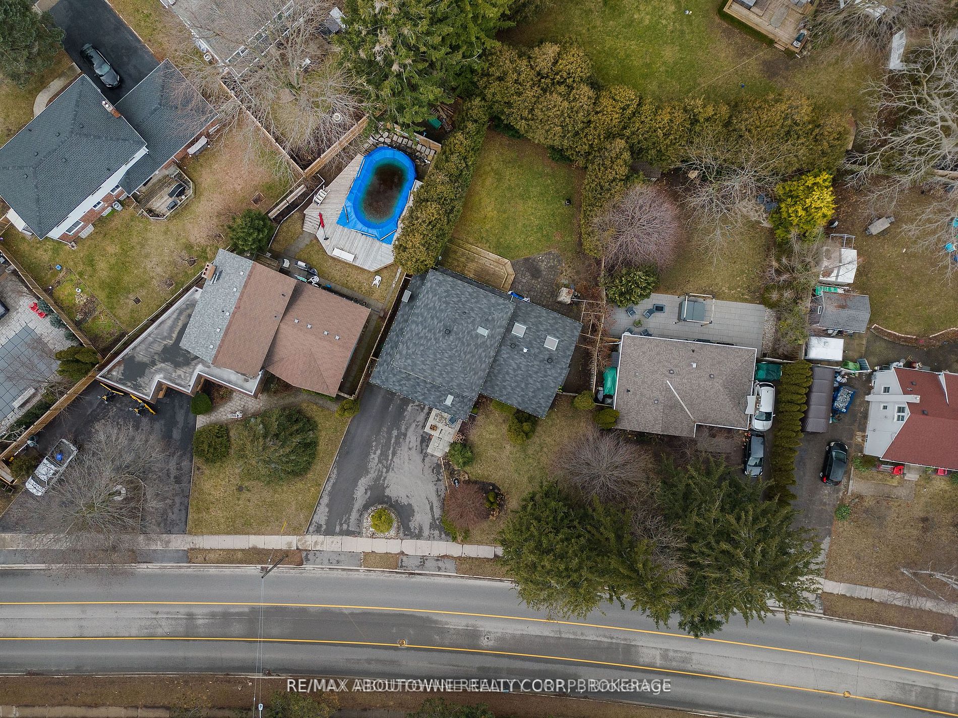 561 Rebecca St