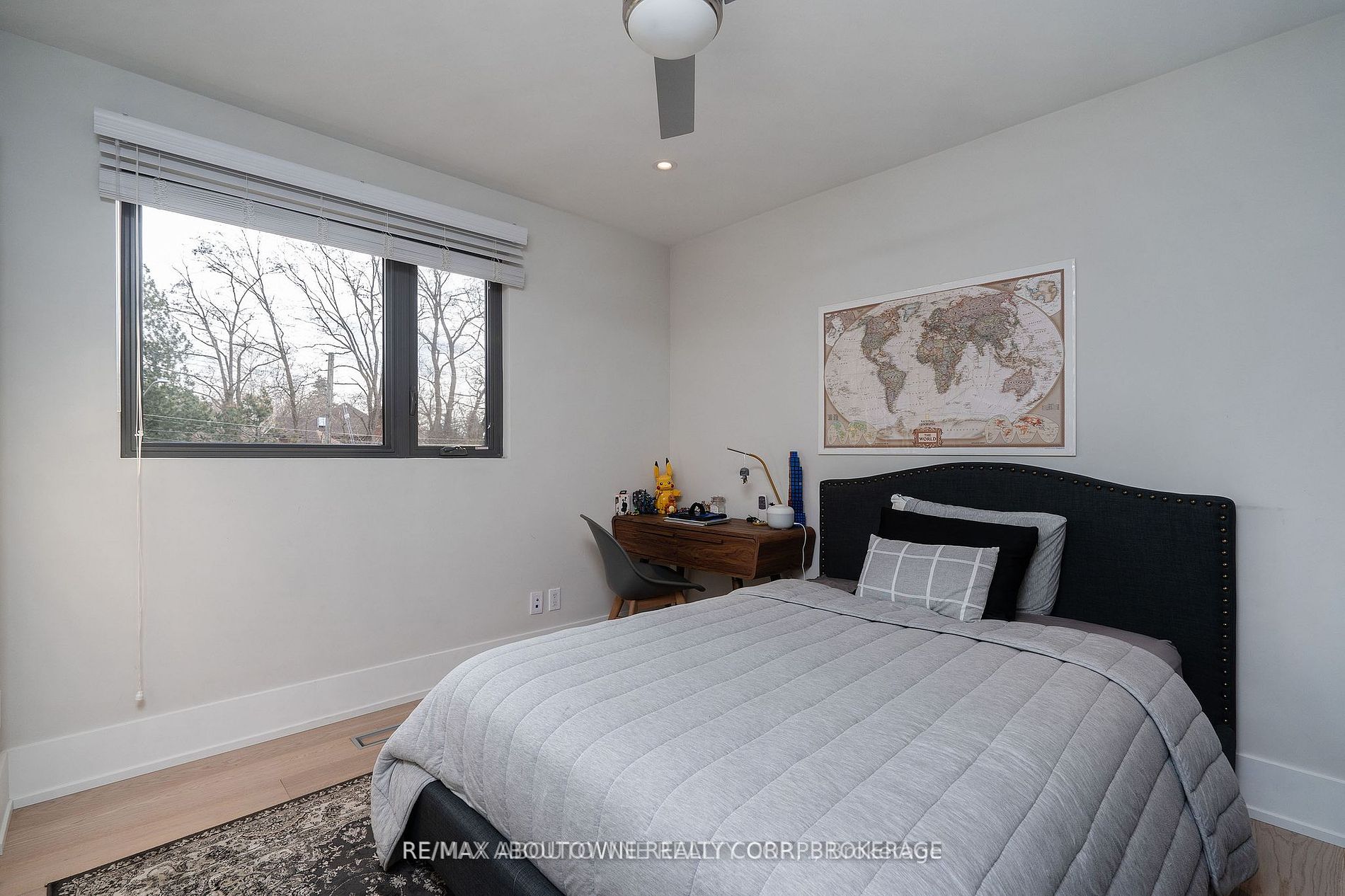 561 Rebecca St