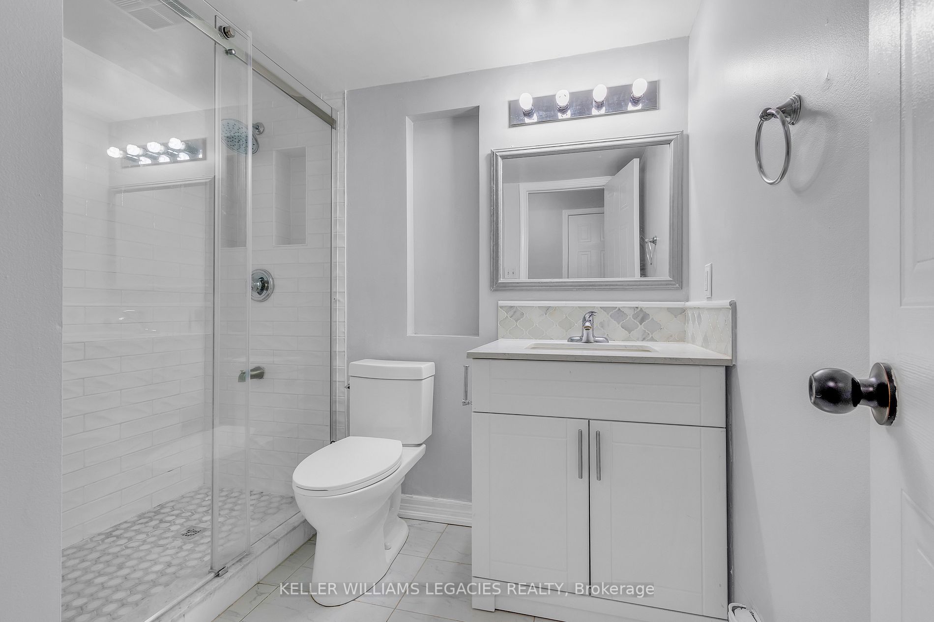95 Trailwood Dr, #922