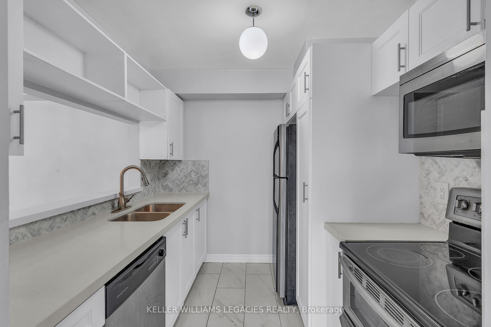 95 Trailwood Dr, #922