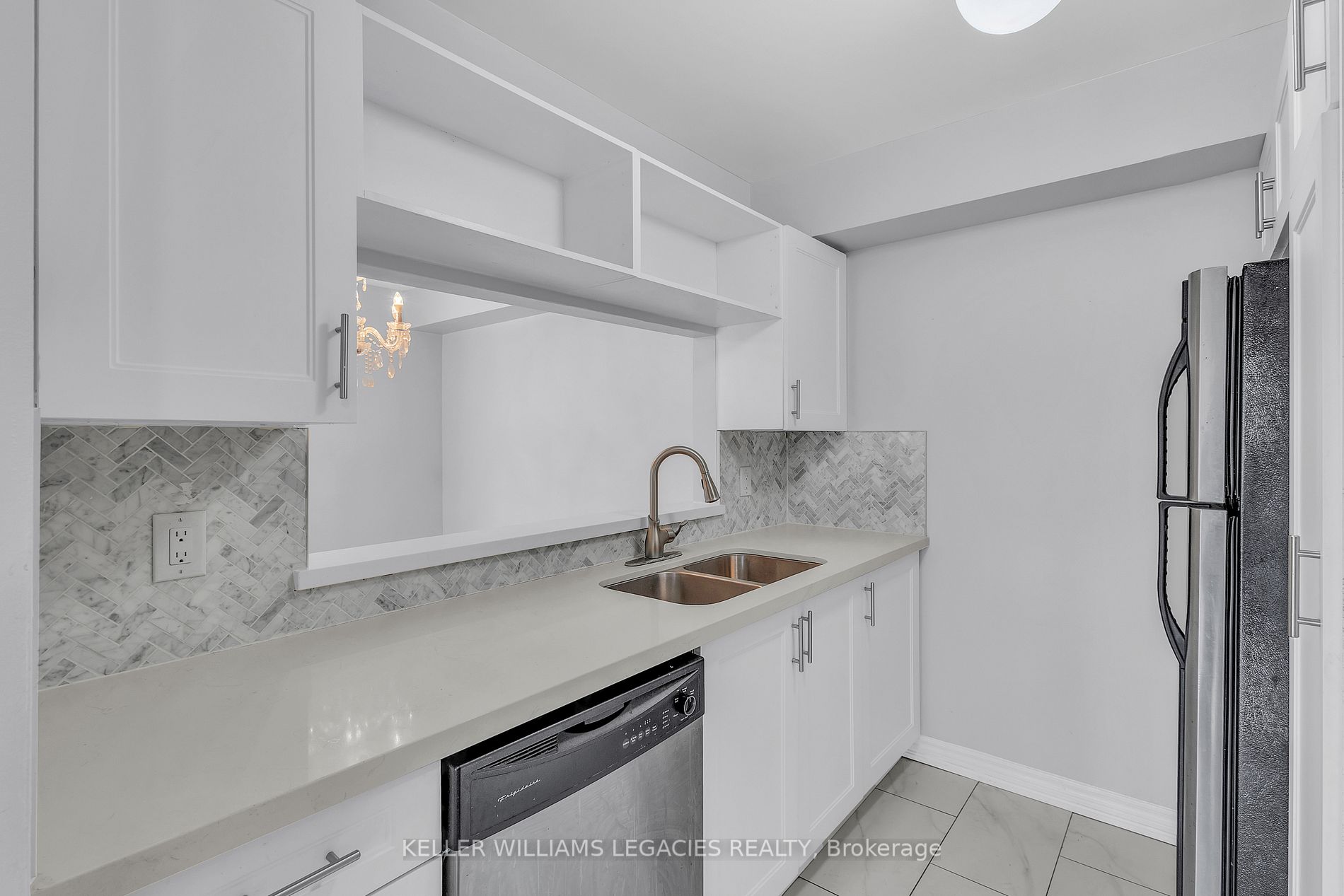 95 Trailwood Dr, #922