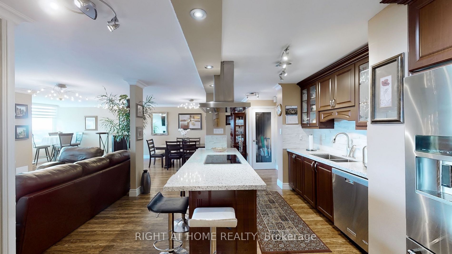 3100 Kirwin Ave, #2001