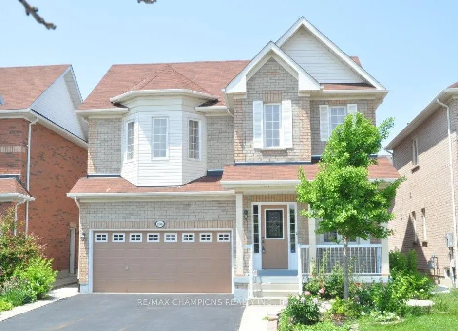 104 Masters Green Cres