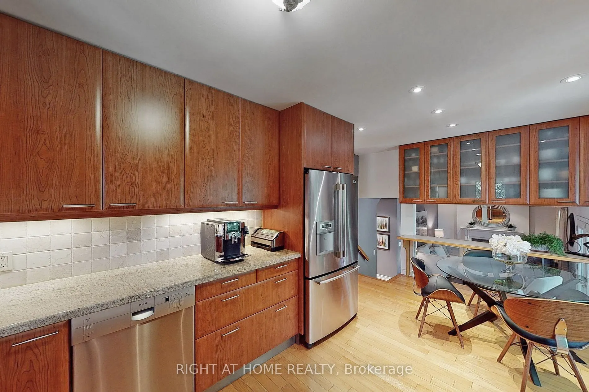 41 Mansfield St