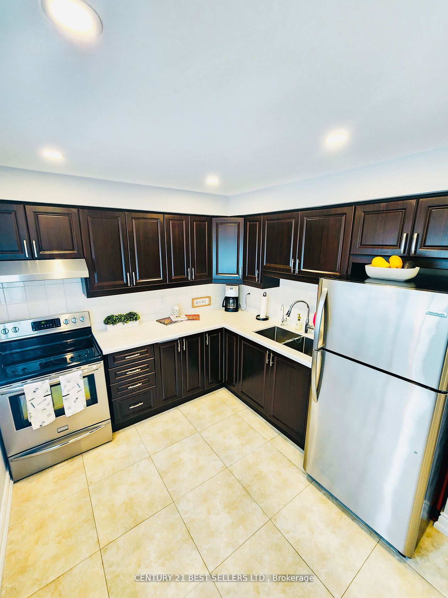 400 Bloor St, #46