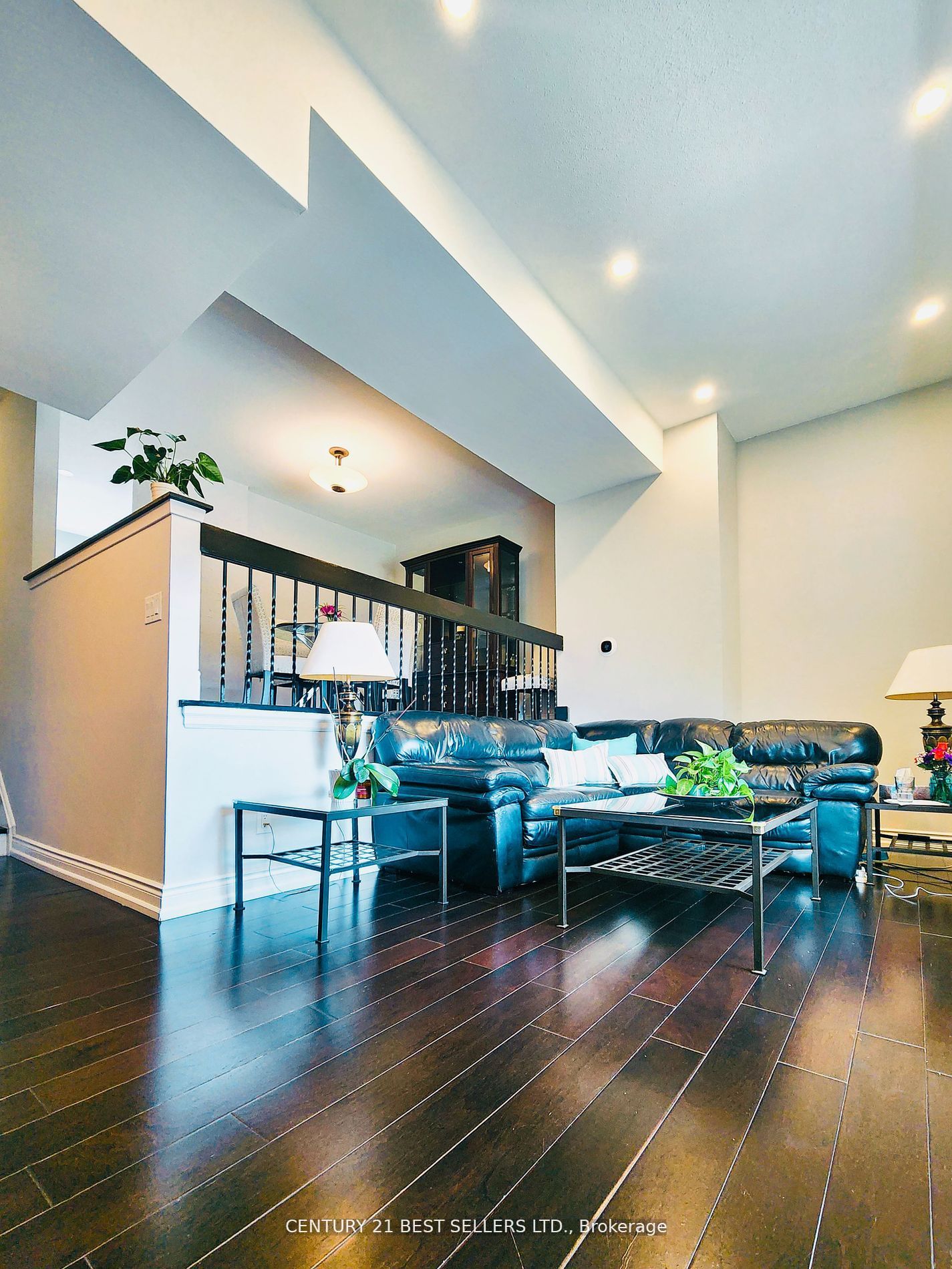 400 Bloor St, #46