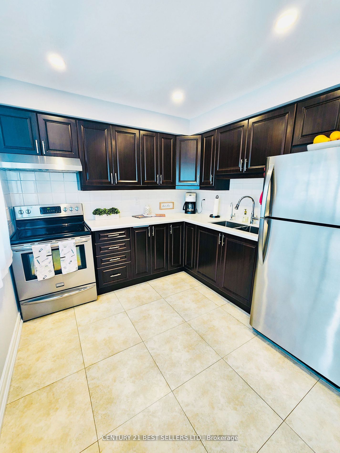 400 Bloor St, #46