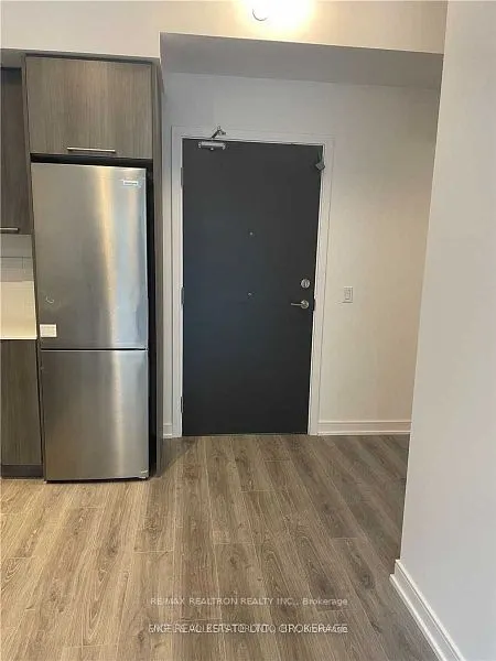 25 Neighbourhood Lane, #208
