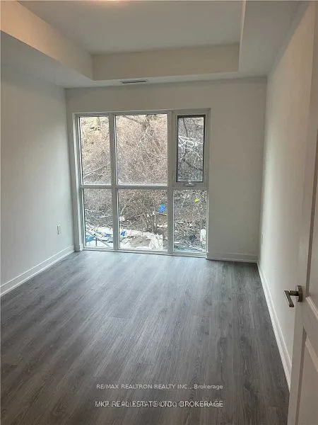 25 Neighbourhood Lane, #208