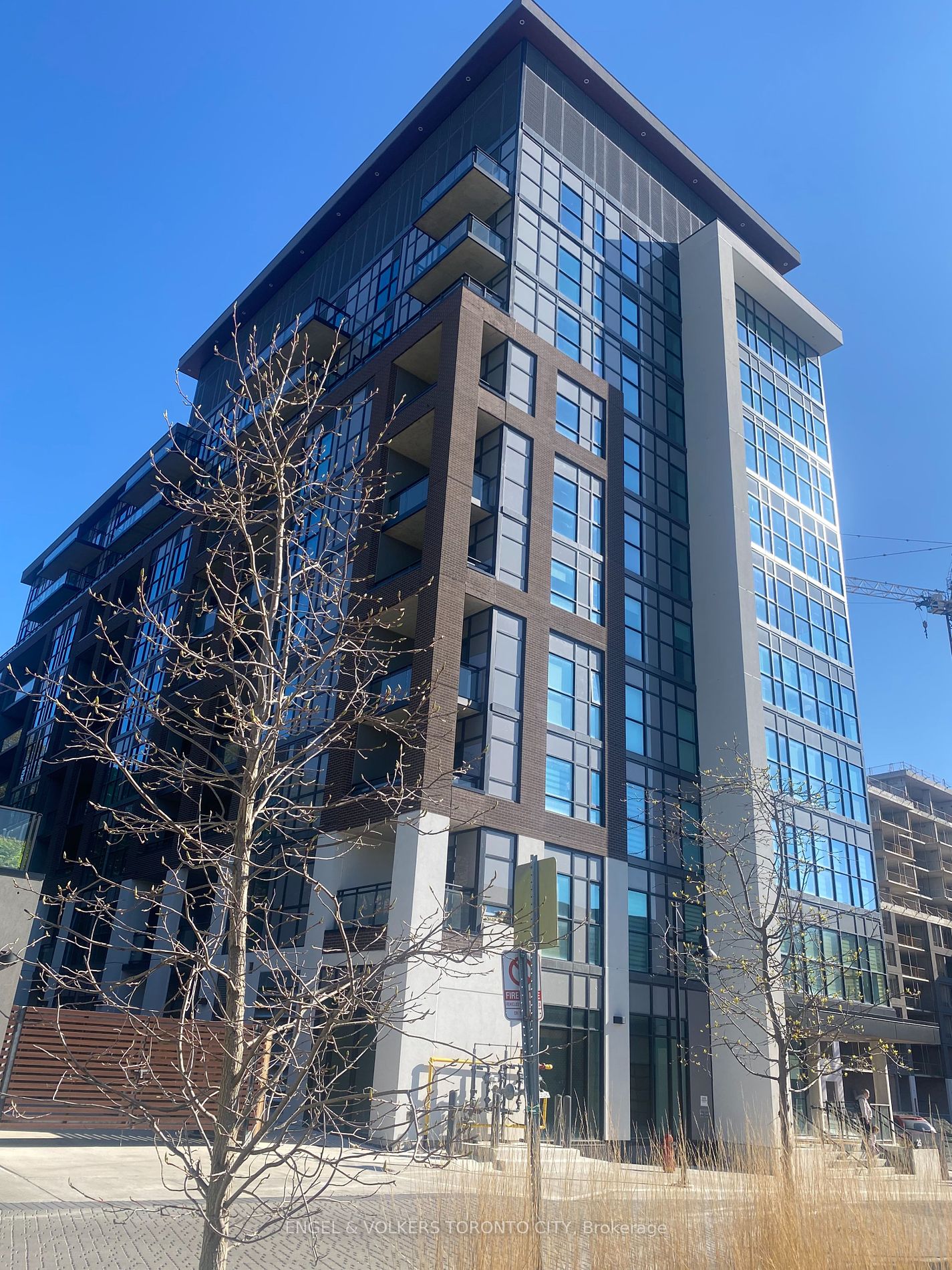 25 Neighbourhood Lane, #208