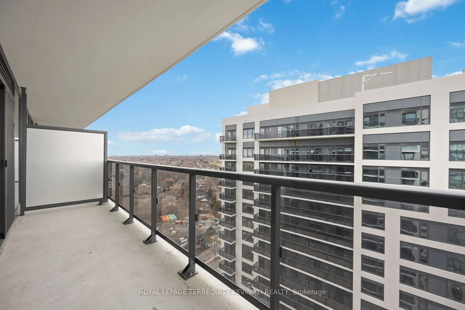 30 Samuel Wood Way, #1907