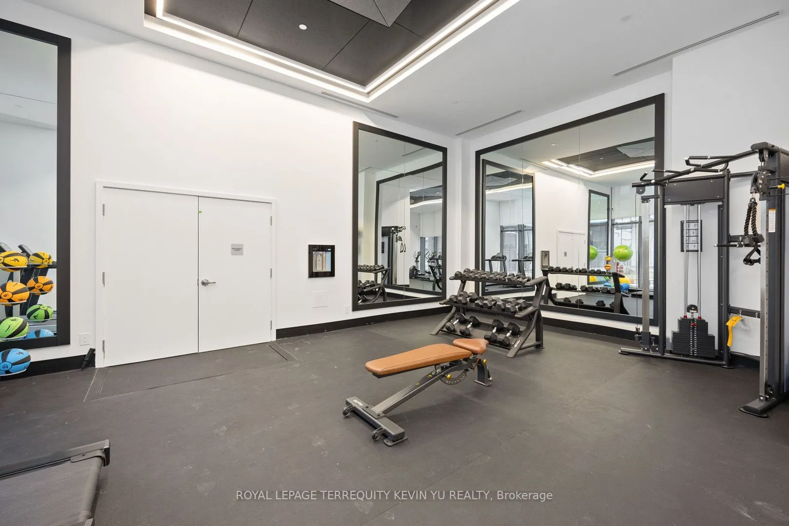 30 Samuel Wood Way, #1907