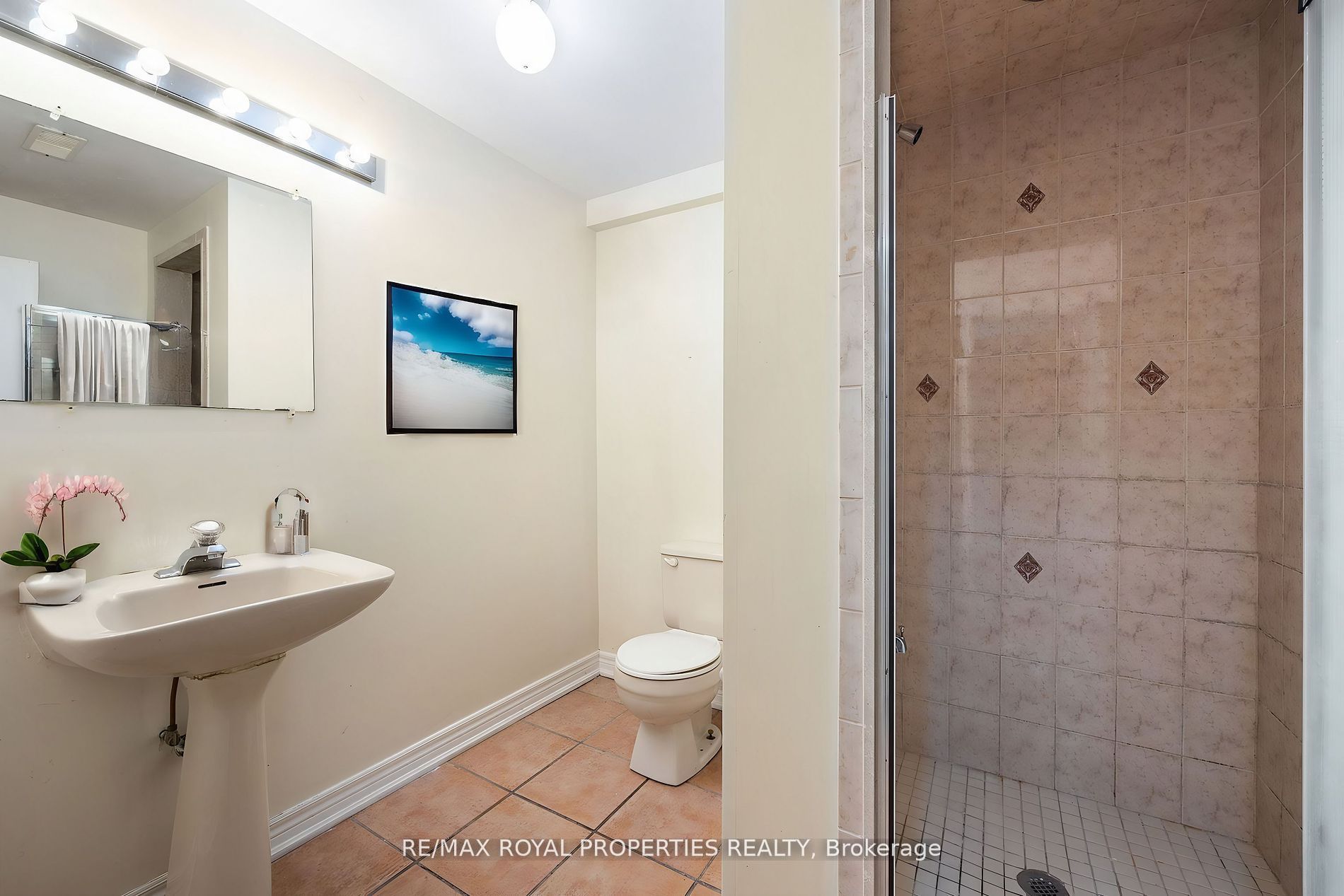 7173 Village Walk