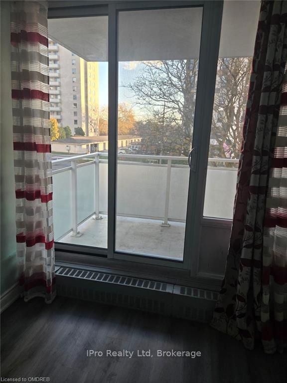 2345 CONFEDERATION Pkwy, #204