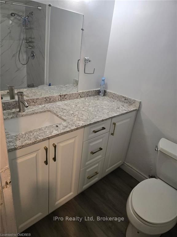 2345 CONFEDERATION Pkwy, #204