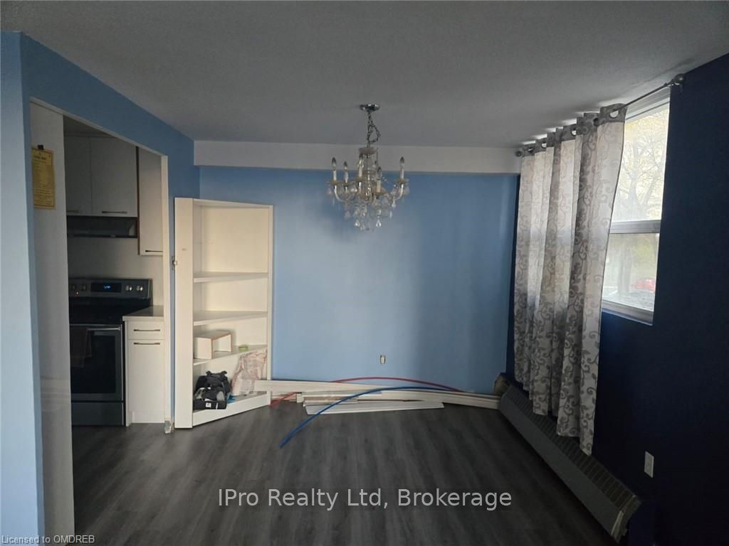 2345 CONFEDERATION Pkwy, #204