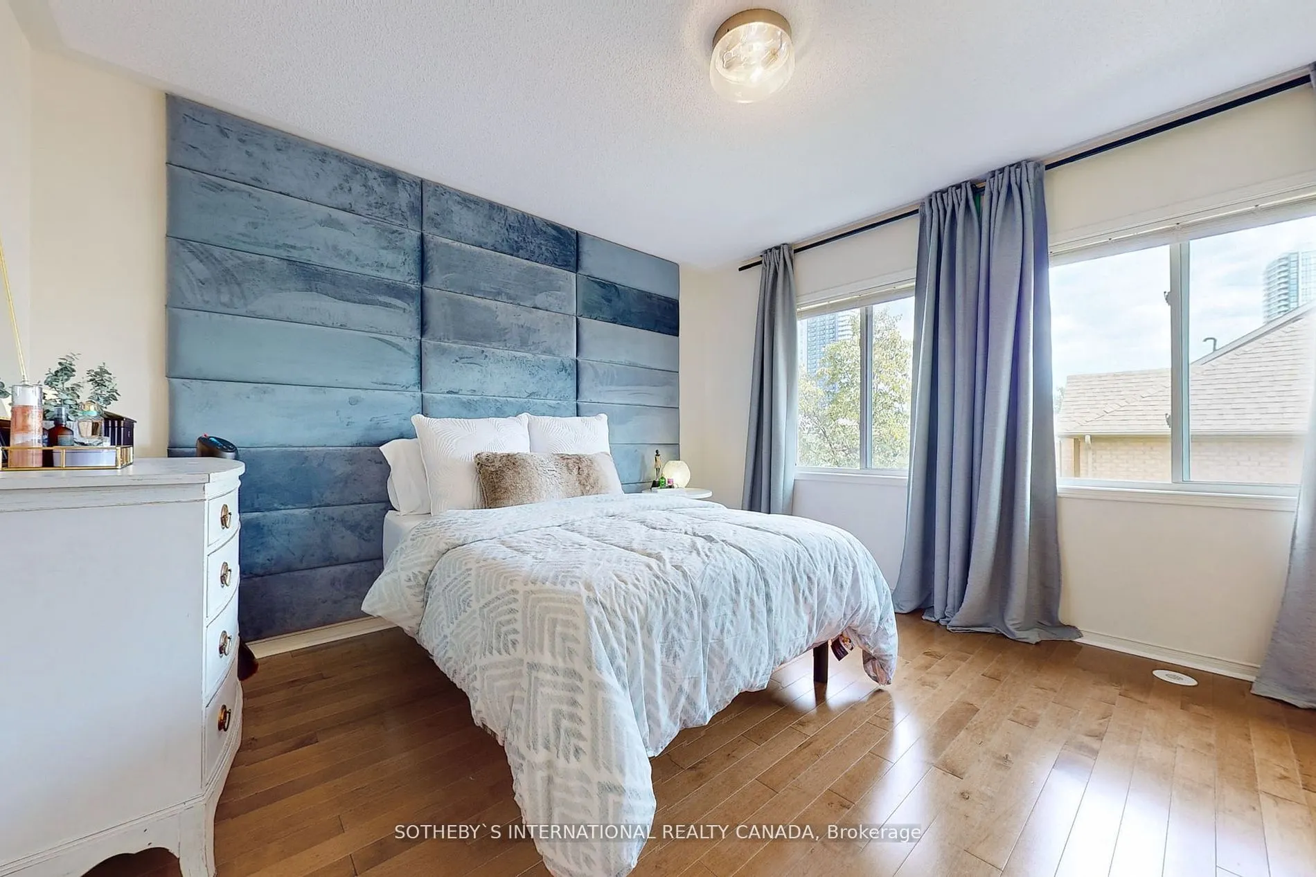 50 Strathaven Dr, #119