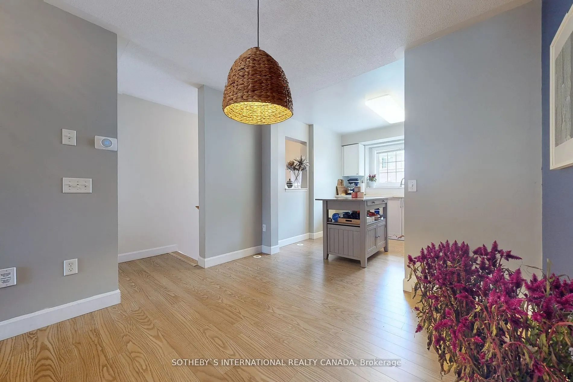 50 Strathaven Dr, #119