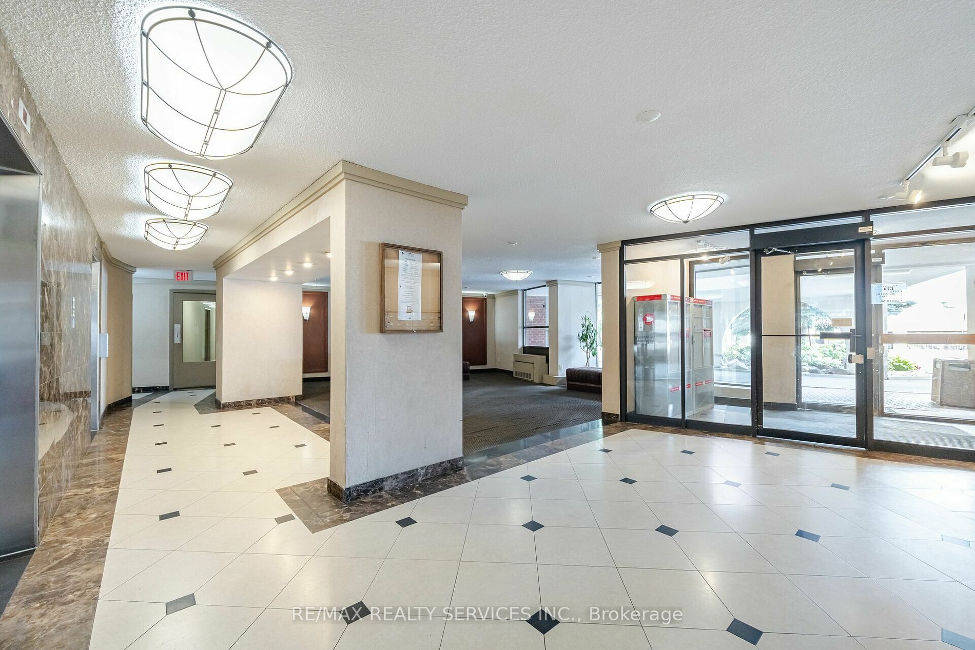 20 Mississauga Valley Blvd, #1604
