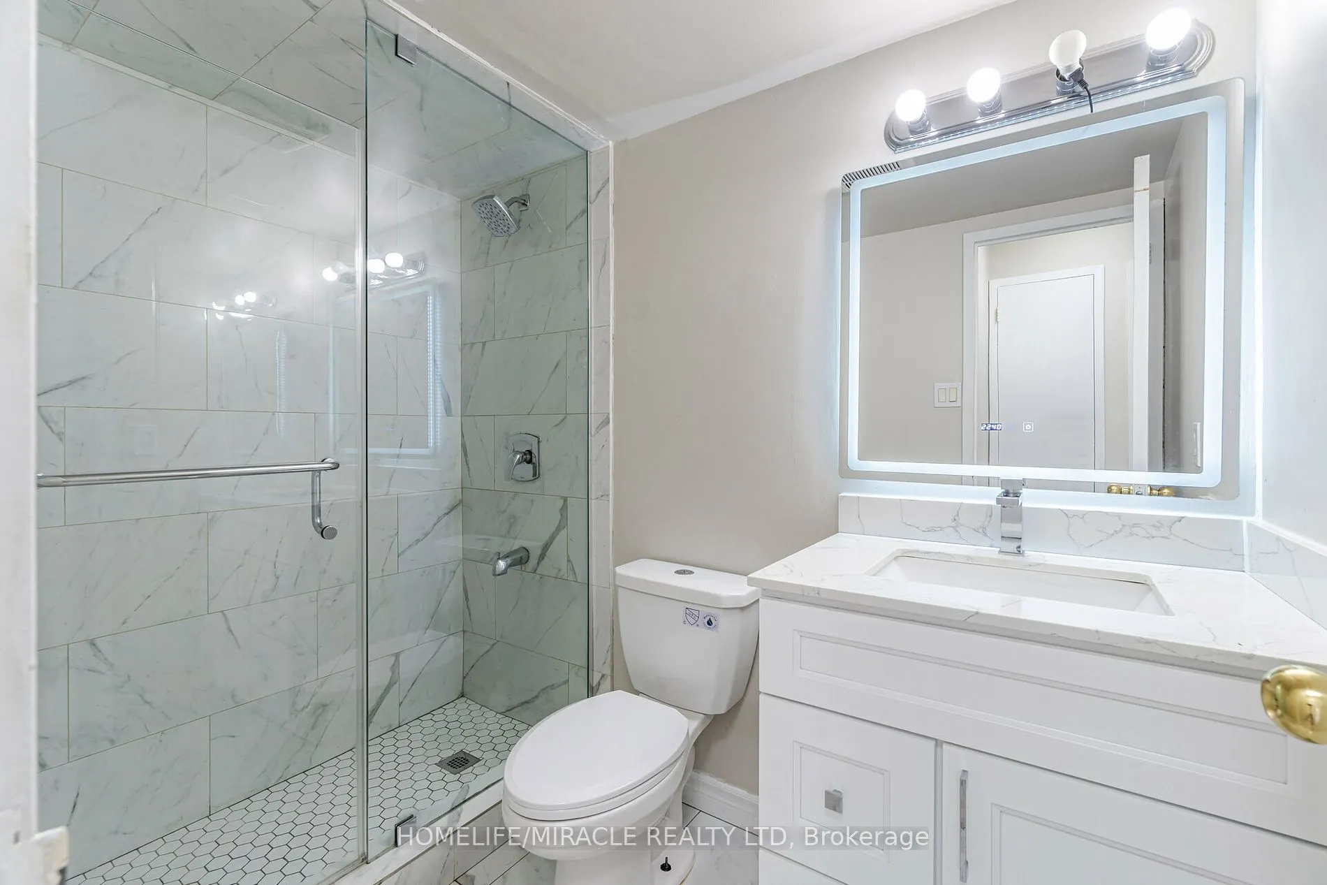 25 KENSINGTON Rd, #410