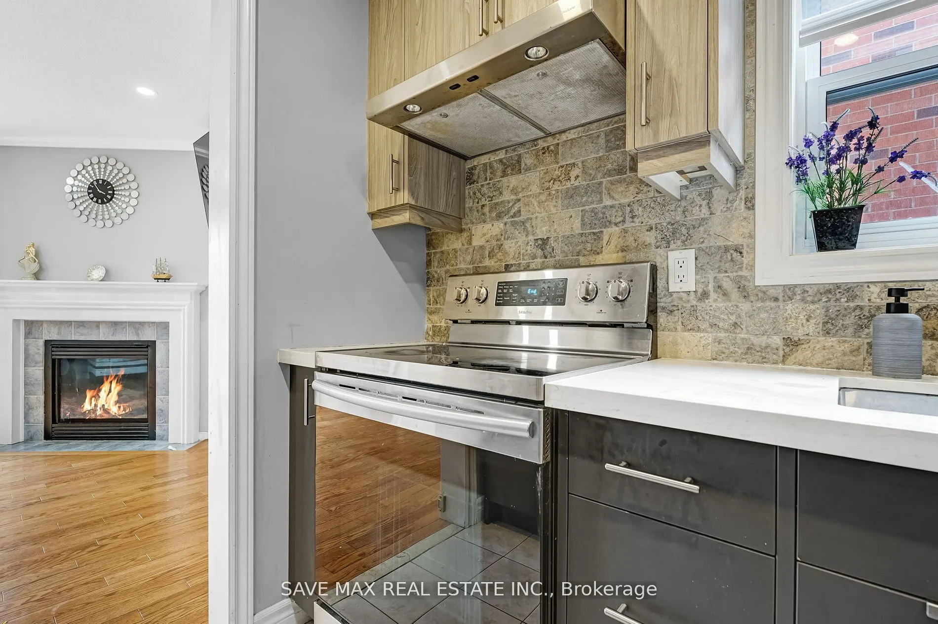 53 Smith Dr