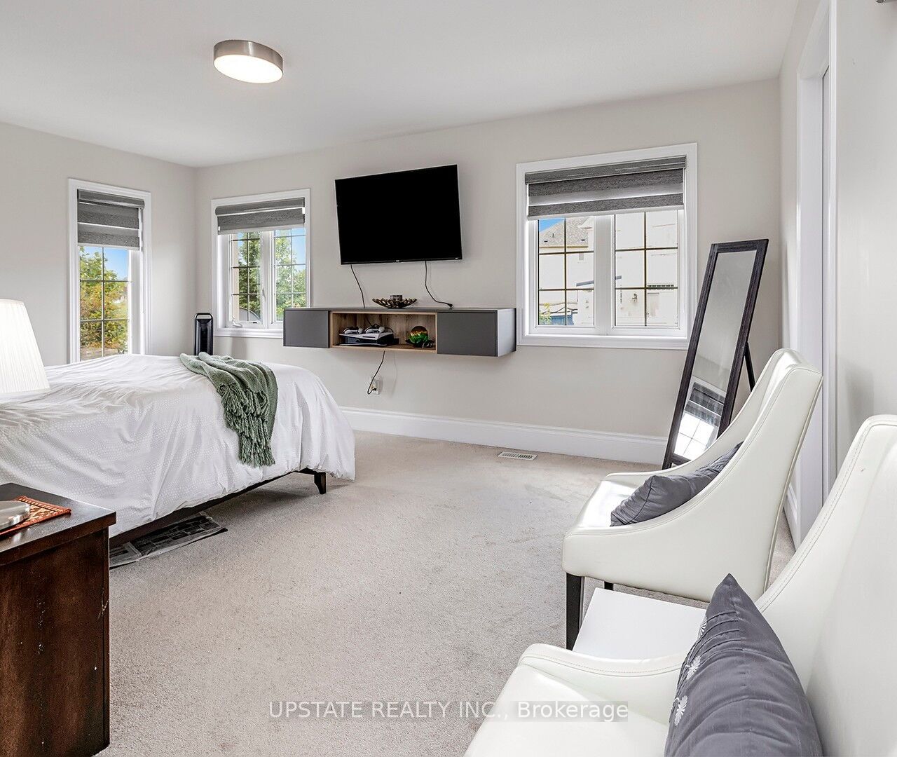 8047 Financial Dr