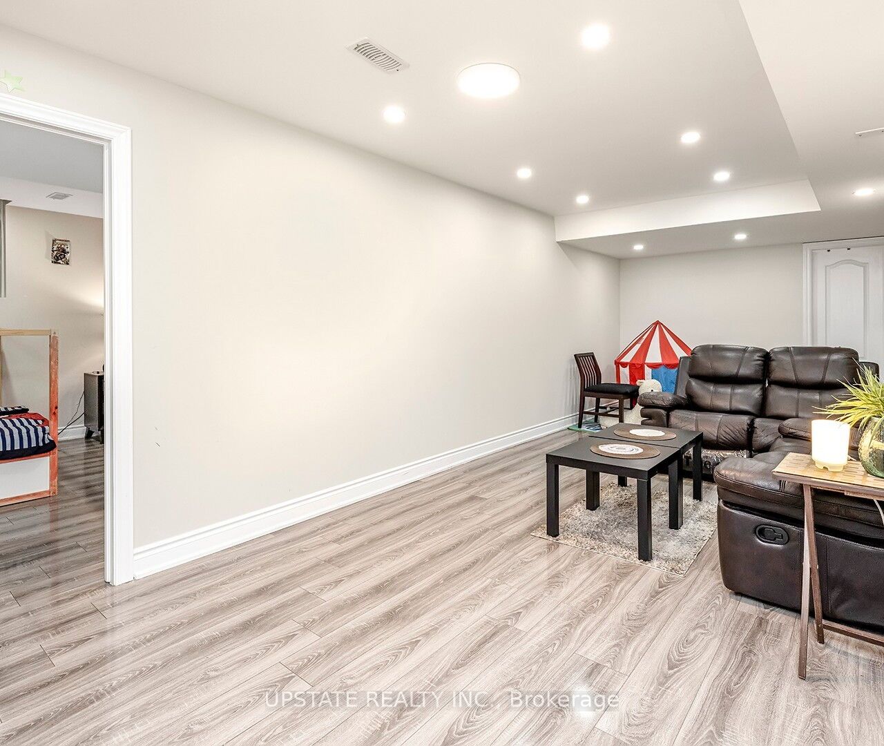 8047 Financial Dr