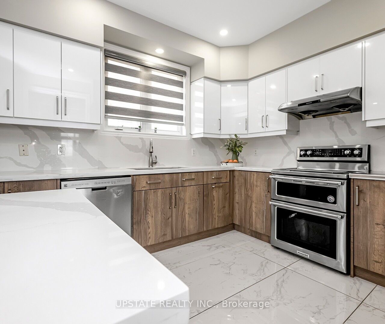 8047 Financial Dr