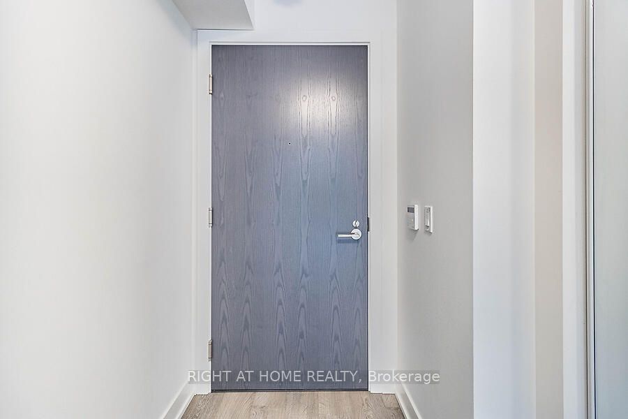 7 Mabelle Ave, #508